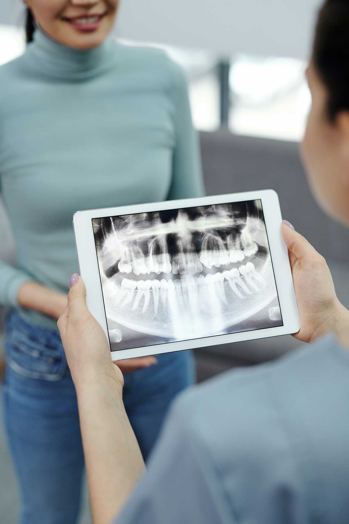 https://sunrisedentalclinic.ca/wp-content/uploads/2022/10/Dental-X-Rays-Radiographs.jpg