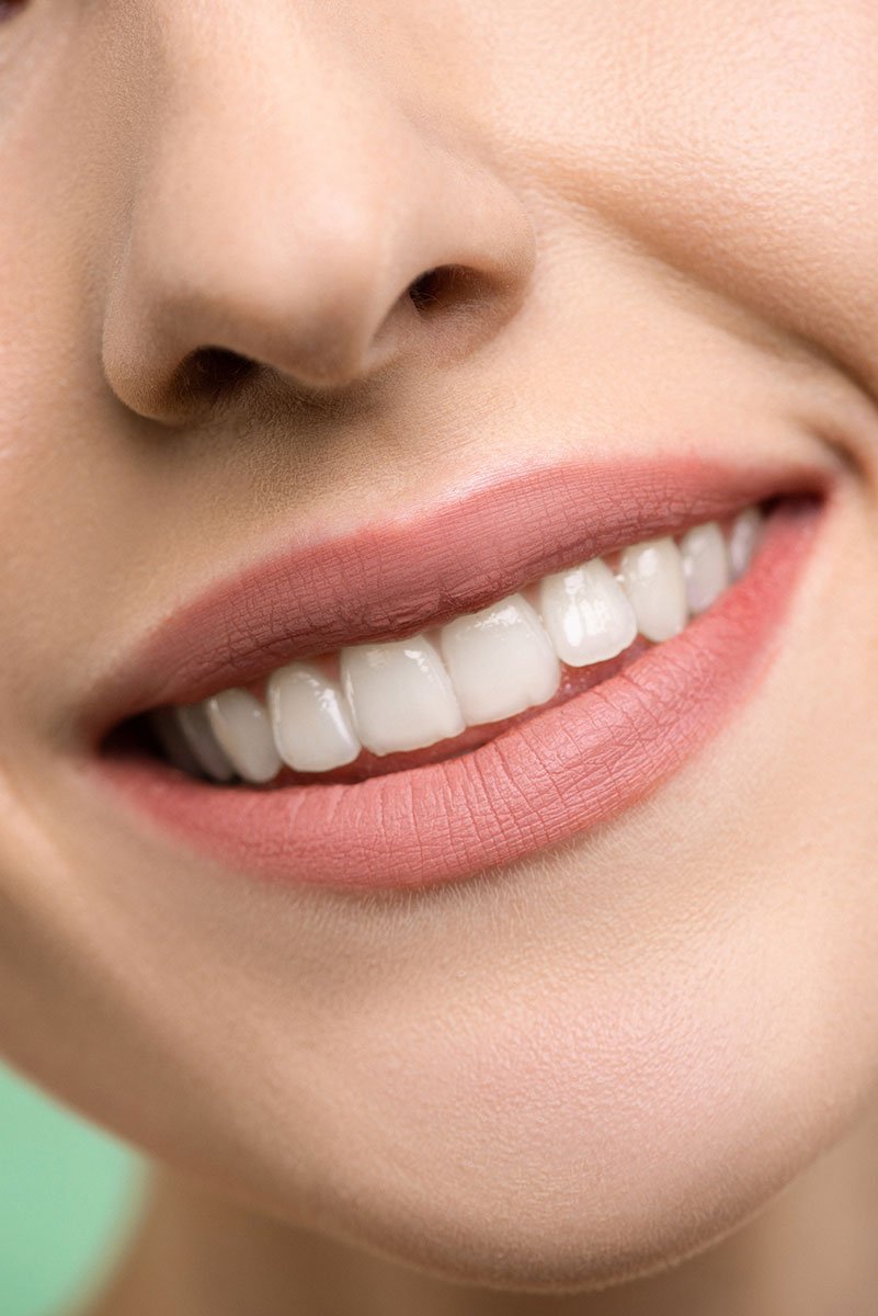 https://sunrisedentalclinic.ca/wp-content/uploads/2022/10/Smile-Makeovers.jpg